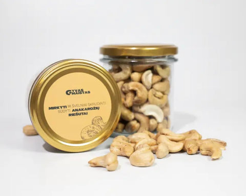 ANAKARDŽIŲ RIEŠUTAI – švelniai skrudinti (140g)