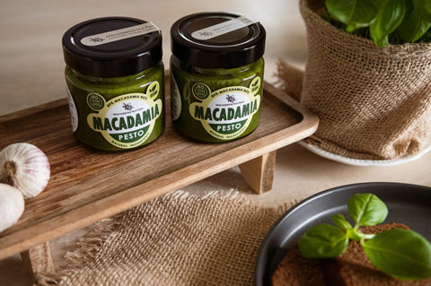 Makadamijų riešutų kremas PESTO be gliuteno veganiškas