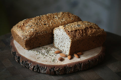Kanapinė keto duona be gliuteno